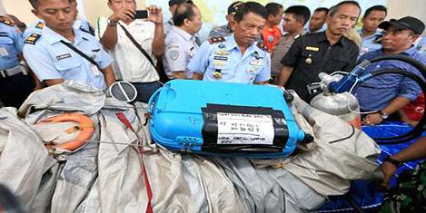 Air Asia uçağı nasıl düştü?