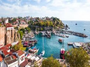 Antalya pakette 1 milyon turist bandını geçti