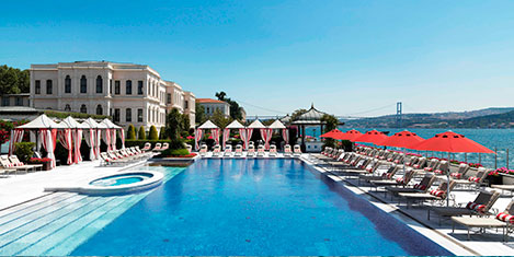 Four Seasons Bosphorus, yılın oteli