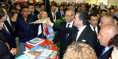 Bakan Çelik: Moskova Fuarında