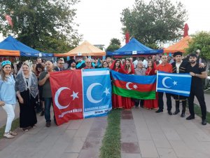 Irak Türkleri Konyaaltı UluslararasıFestivali'ne renk kattı!