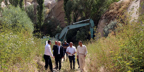 Ortahisarda peri bacası tahribi
