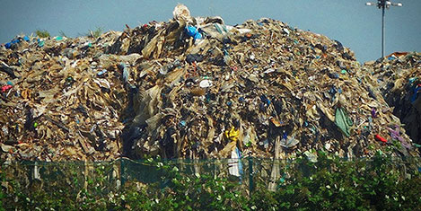 İranlılar çöpten otel yapacak