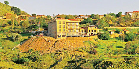 Kaçak otele hapis cezası