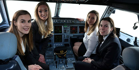 Aer Lingusta kadın uçuş ekibi