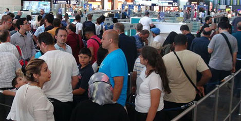 Memurlara iki ülkeye yasak yok