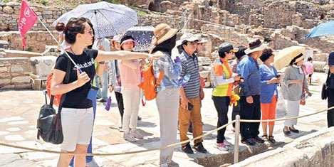 Zeki Apalı: Rehberlere destek verin