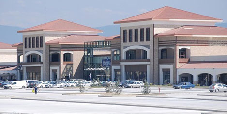 Dev AVM'ye kayyum atandı!