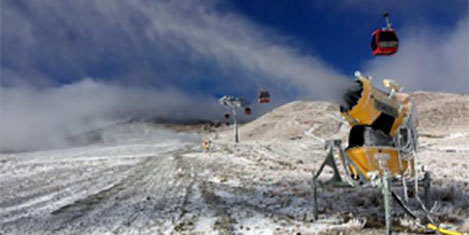 Erciyes Dağında suni kar