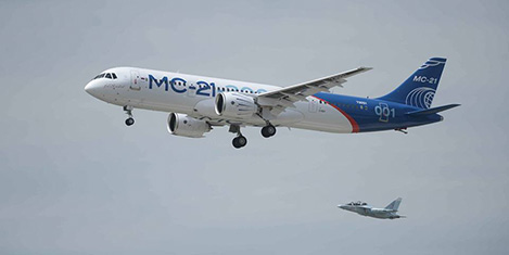 MS-21 tipi Rus yolcu uçağı uçtu