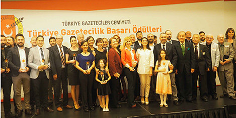 TGC töreninde özgür basın istendi