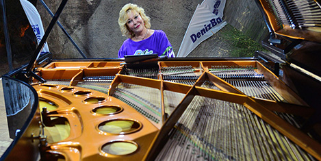 Gülsin Onayın muhteşem konseri