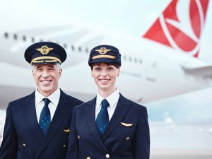 THY büyüyen filosu ve yeni uçakları için pilot arıyor