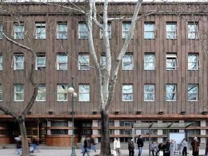 Atatürk’ün eseri tarihi binayı yıktılar kiraya çıktılar