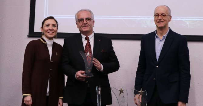 Tekstil ve hazır giyimin ihracat şampiyonları Bursa’da ödüllendirildi