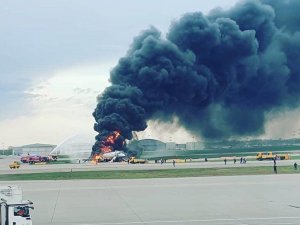Aeroflot uçağı Havalimanı’na inişte alev aldı: 41 ölü