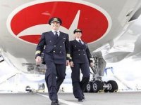 THY, B787-9 Dreamliner rüya uçağına pilot eğitiyor