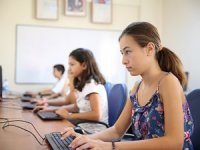 Antalya Büyükşehir'den çocuklara bilgisayar kursu