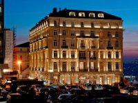 Jumeirah, Pera Palace Otel'den çekildi