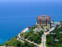 Antalya'da satılan otel için gözler Beştepe'de