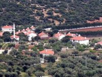 Denize sıfır araziyi işçiden alıp zengin turiste verecekler