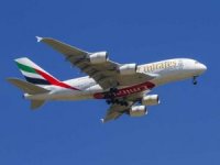 Emirates Havayolu 9.000 kişiyi işten çıkarıyor