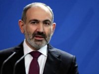 Ermenistan Başbakanı Paşinyan, yenildiğini kabul etti