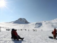 Hakkari'de kış sporlarına 10,5 milyon liralık yatırım