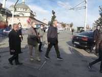 Bakan Ersoy, Taksim ve İstiklal Caddesi'ni dolaştı