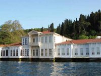 Korsanlar, gemiyi uçuracaklar