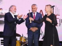 Altın Koza Film Festivali'nde onur ödülleri verildi