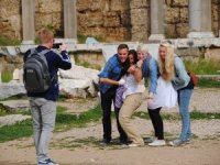 Omicron virüsü Antalyalı turizmcileri korkuttu