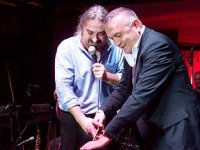 Titanic Business Hotelde Volkan Konak hayranlarıyla buluştu