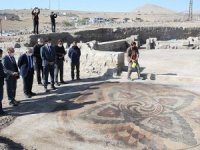 İç Anadolu’nun en büyük mozayiği bulundu