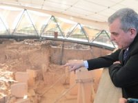 Göbeklitepe’de esrarengiz 'çanta' kabartmaları heyecanı