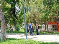 Turistler Karaalioğlu Parkı'nın falcı kadınlarından rahatsız!