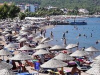Turizmci gelirde 900 dolara takıldı