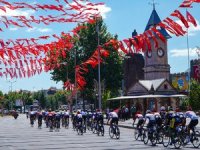 Dünyanın bisikletçileri Erciyes’te yarıştı