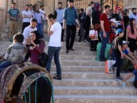 Turistler Mardin'de otellerde yer kalmadı