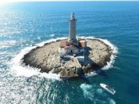 Geceliği 300 TL’den deniz fenerinde tatil