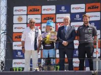 Dünya Kadinlar Motokros Şampiyonu Nancy Van De Ven