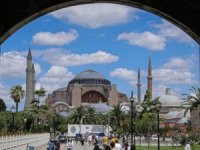 İstanbul'u 11 ayda 14 milyon 714 bin 474 turist ziyaret etti