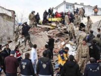 Malatya'da 5.6 büyüklüğünde deprem: 1 ölü, 69 yaralı
