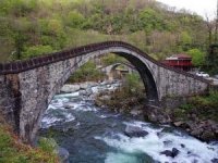 Tarihi Çifte Köprüler turistleri çekiyor