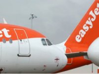 EasyJet zarar etti, Heathrow 'feci düşüş' uyarısı yaptı