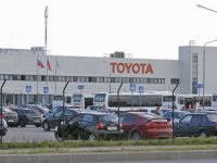 Japon Toyota, St Petersburg tesisini Rusya'ya devretti