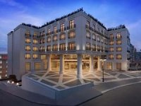 CVK Tophane oteli geliyor!