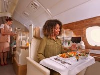 Emirates’ten, 92 noktaya uçak içi yemek ön sipariş hizmeti