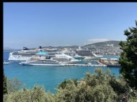 Yüzen oteller ile Alanya'da kruvaziyer turizmi canlanıyor