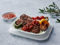 Emirates'in 300 çeşitli vegan mutfağına talep %40 arttı